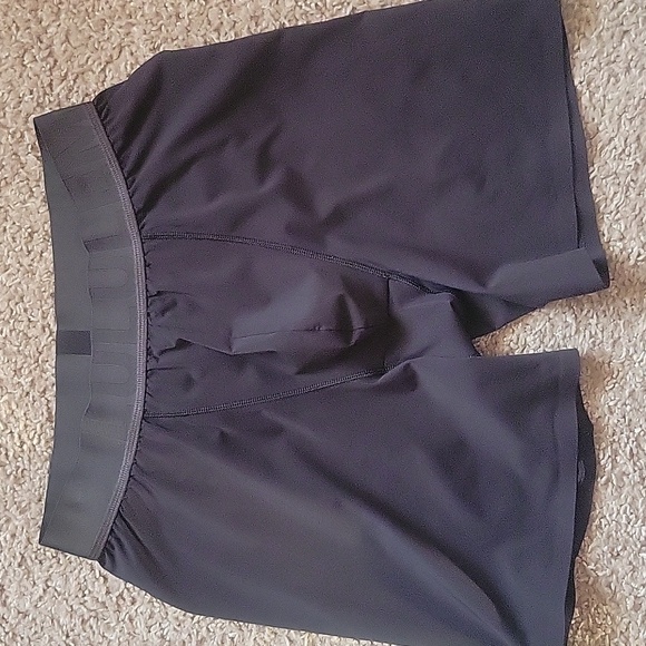 LULULEMON BOXER Size M - Picture 1 of 5